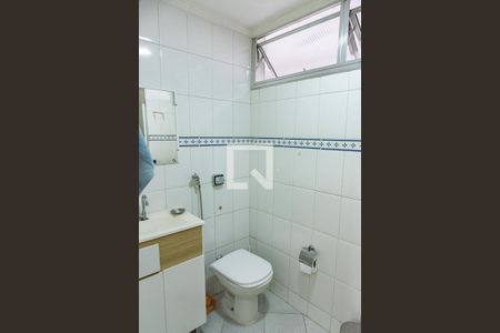 Apartamento à venda com 65m², 2 quartos e 1 vaga Apartamento à venda com 65m², 2 quartos e 1 vagaBanheiro