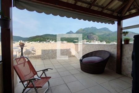 Apartamento à venda com 146m², 3 quartos e 2 vagasCobertura