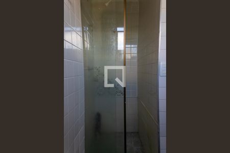 Apartamento à venda com 56m², 2 quartos e 1 vaga Apartamento à venda com 56m², 2 quartos e 1 vagaBanheiro