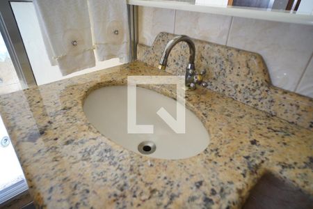 Apartamento à venda com 60m², 2 quartos e sem vagaBanheiro