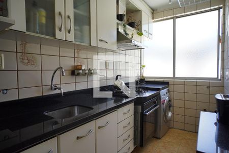 Apartamento à venda com 60m², 2 quartos e sem vagaCozinha