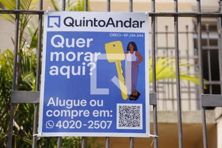 Casa à venda com 240m², 4 quartos e 3 vagasPlaquinha