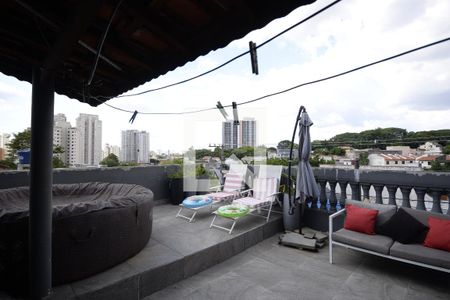 Casa à venda com 180m², 4 quartos e 2 vagasVaranda