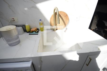 Casa à venda com 180m², 4 quartos e 2 vagasCozinha