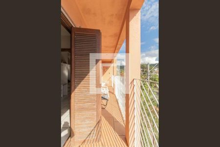 Casa à venda com 420m², 3 quartos e 4 vagas