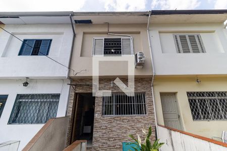 Apartamento à venda com 115m², 3 quartos e 1 vaga Apartamento à venda com 115m², 3 quartos e 1 vagaFachada