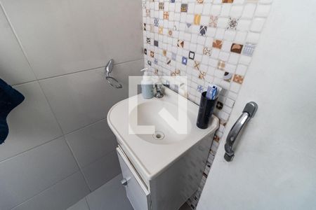 Apartamento à venda com 115m², 3 quartos e 1 vaga Apartamento à venda com 115m², 3 quartos e 1 vagaBanheiro da Suíte 3