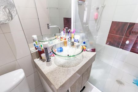 Apartamento à venda com 115m², 3 quartos e 1 vaga Apartamento à venda com 115m², 3 quartos e 1 vagaBanheiro da Suíte 1