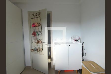 Apartamento à venda com 56m², 2 quartos e 1 vagaQuarto 02