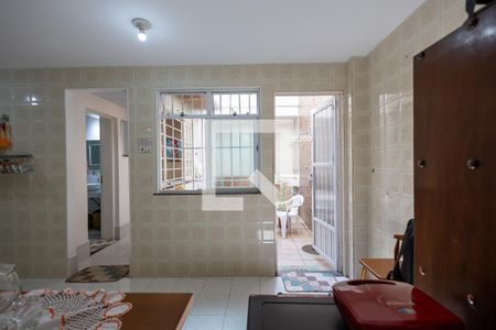 Casa de condomínio à venda com 200m², 4 quartos e sem vaga Casa de condomínio à venda com 200m², 4 quartos e sem vagaQuarto 2 Vista