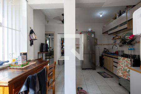 Casa de condomínio à venda com 200m², 4 quartos e sem vaga Casa de condomínio à venda com 200m², 4 quartos e sem vagaCozinha 2 2° Andar