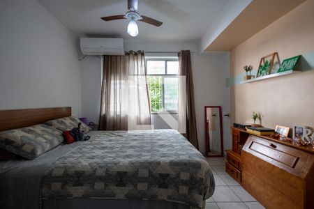 Casa de condomínio à venda com 200m², 4 quartos e sem vaga Casa de condomínio à venda com 200m², 4 quartos e sem vagaQuarto 3 2° Andar