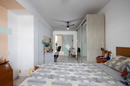 Casa de condomínio à venda com 200m², 4 quartos e sem vaga Casa de condomínio à venda com 200m², 4 quartos e sem vagaQuarto 3 2° Andar