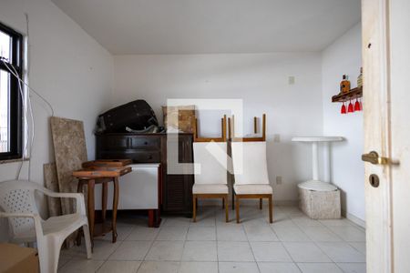 Casa de condomínio à venda com 200m², 4 quartos e sem vaga Casa de condomínio à venda com 200m², 4 quartos e sem vagaQuarto 4 Terraço