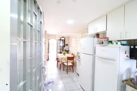 Casa à venda com 280m², 4 quartos e 1 vagaCozinha