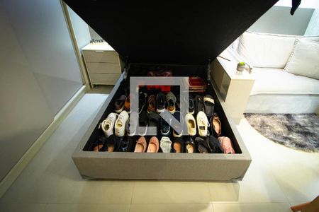 Studio à venda com 29m², 1 quarto e sem vaga Studio à venda com 29m², 1 quarto e sem vagaQuarto