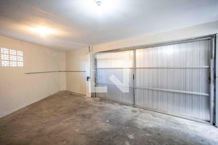 Casa à venda com 154m², 2 quartos e 4 vagasGaragem 1