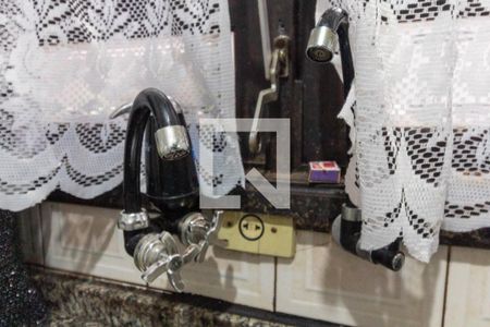 Casa à venda com 126m², 3 quartos e 4 vagas Casa à venda com 126m², 3 quartos e 4 vagasCozinha - Torneira