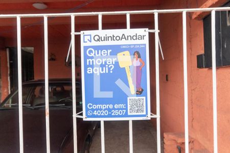 Casa à venda com 126m², 3 quartos e 4 vagas Casa à venda com 126m², 3 quartos e 4 vagasFachada