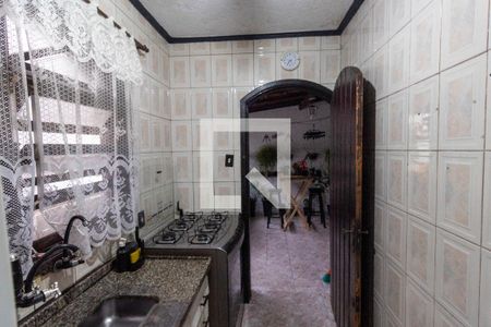 Casa à venda com 126m², 3 quartos e 4 vagas Casa à venda com 126m², 3 quartos e 4 vagasCozinha