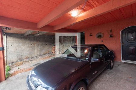 Casa à venda com 126m², 3 quartos e 4 vagas Casa à venda com 126m², 3 quartos e 4 vagasGaragem