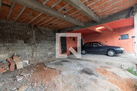 Casa à venda com 126m², 3 quartos e 4 vagas Casa à venda com 126m², 3 quartos e 4 vagasGaragem