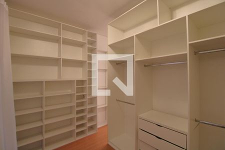 Casa à venda com 123m², 3 quartos e 2 vagasQuarto 2