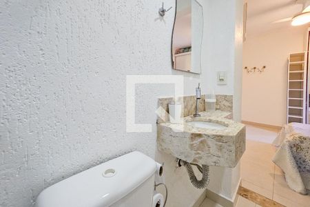 Apartamento para alugar com 176m², 3 quartos e 2 vagas Apartamento para alugar com 176m², 3 quartos e 2 vagasBanheiro da Suíte 1
