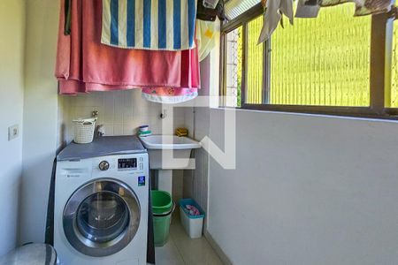 Apartamento para alugar com 176m², 3 quartos e 2 vagas Apartamento para alugar com 176m², 3 quartos e 2 vagasÁrea de serviço