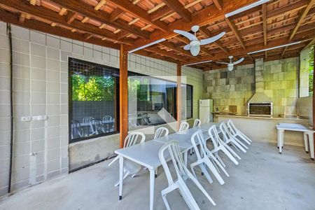 Apartamento para alugar com 176m², 3 quartos e 2 vagas Apartamento para alugar com 176m², 3 quartos e 2 vagasÁrea de lazer