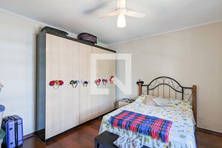 Casa à venda com 447m², 4 quartos e 2 vagas Casa à venda com 447m², 4 quartos e 2 vagasQuarto 1