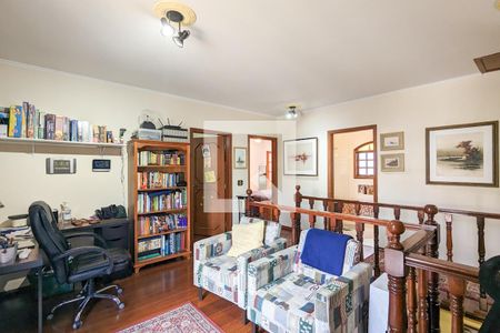 Casa à venda com 447m², 4 quartos e 2 vagas Casa à venda com 447m², 4 quartos e 2 vagasSala íntima