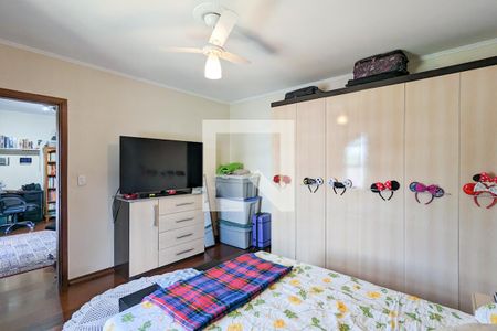 Casa à venda com 447m², 4 quartos e 2 vagas Casa à venda com 447m², 4 quartos e 2 vagasQuarto 1