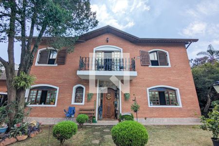 Casa à venda com 447m², 4 quartos e 2 vagas Casa à venda com 447m², 4 quartos e 2 vagasJardim