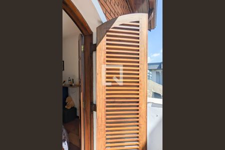 Casa à venda com 447m², 4 quartos e 2 vagas Casa à venda com 447m², 4 quartos e 2 vagasVaranda do quarto 3