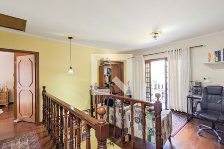 Casa à venda com 447m², 4 quartos e 2 vagas Casa à venda com 447m², 4 quartos e 2 vagasSala íntima