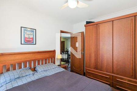 Casa à venda com 447m², 4 quartos e 2 vagas Casa à venda com 447m², 4 quartos e 2 vagasQuarto 3