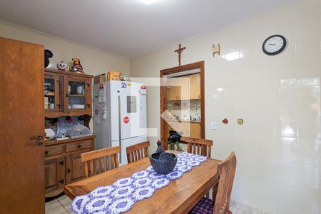 Casa à venda com 447m², 4 quartos e 2 vagas Casa à venda com 447m², 4 quartos e 2 vagasCopa