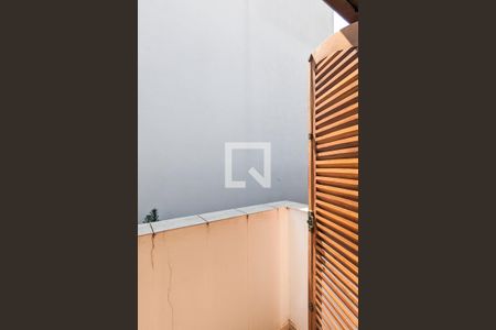 Casa à venda com 447m², 4 quartos e 2 vagas Casa à venda com 447m², 4 quartos e 2 vagasVaranda do quarto 3