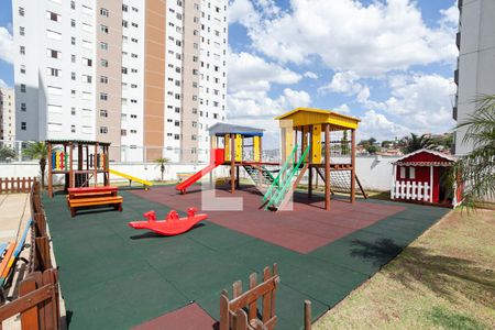 Apartamento à venda com 100m², 3 quartos e 2 vagasÁrea comum - Playground