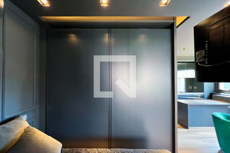 Studio à venda com 42m², 1 quarto e 1 vaga Studio à venda com 42m², 1 quarto e 1 vagaStudio