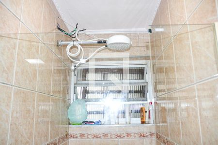 Apartamento à venda com 79m², 2 quartos e 1 vaga Apartamento à venda com 79m², 2 quartos e 1 vagaBanheiro