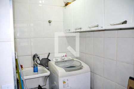 Apartamento à venda com 79m², 2 quartos e 1 vaga Apartamento à venda com 79m², 2 quartos e 1 vagaÁrea de Serviço