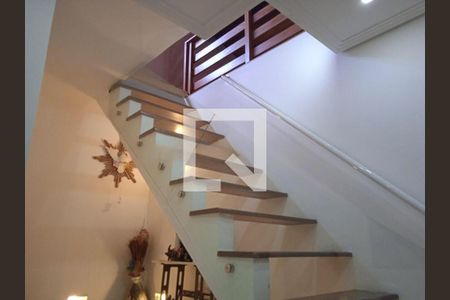 Casa à venda com 3 quartos, 241m² em Jardim Sao Jose (Zona Norte), São Paulo