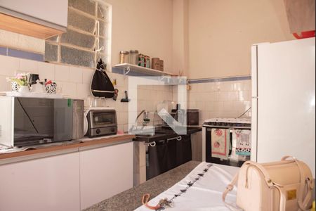 Casa de condomínio à venda com 200m², 3 quartos e 2 vagasCasa 3 - Cozinha