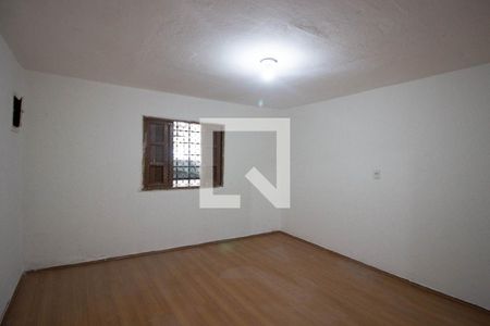 Quarto 1 de casa para alugar com 1 quarto, 60m² em Chácara Figueira Grande, São Paulo