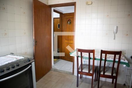 Apartamento à venda com 70m², 2 quartos e 1 vagaCozinha