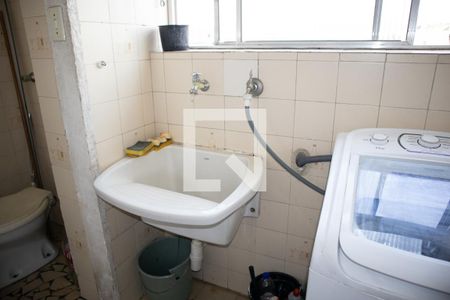 Apartamento à venda com 70m², 2 quartos e 1 vagaÁrea de Serviço