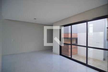 Casa à venda com 104m², 2 quartos e 1 vaga Casa à venda com 104m², 2 quartos e 1 vagaCozinha