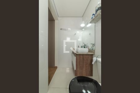 Apartamento à venda com 57m², 2 quartos e 1 vaga Apartamento à venda com 57m², 2 quartos e 1 vagaBanheiro da Suíte